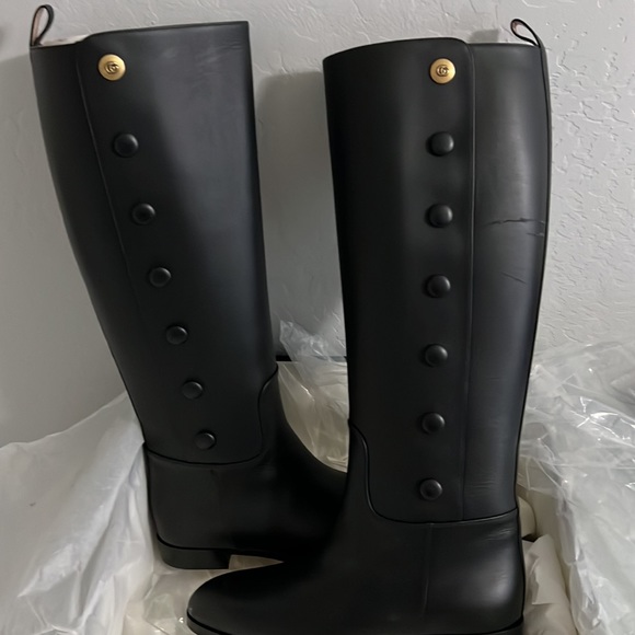 NEW GUCCI - Picture 3 of 16